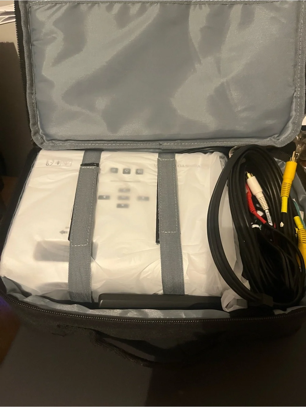 Leisure 410 Projector - White. New.